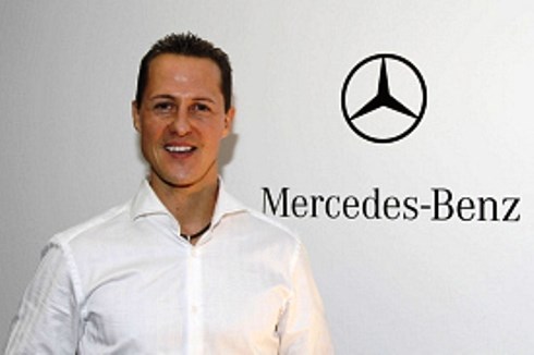 Schumacher makes F1 return